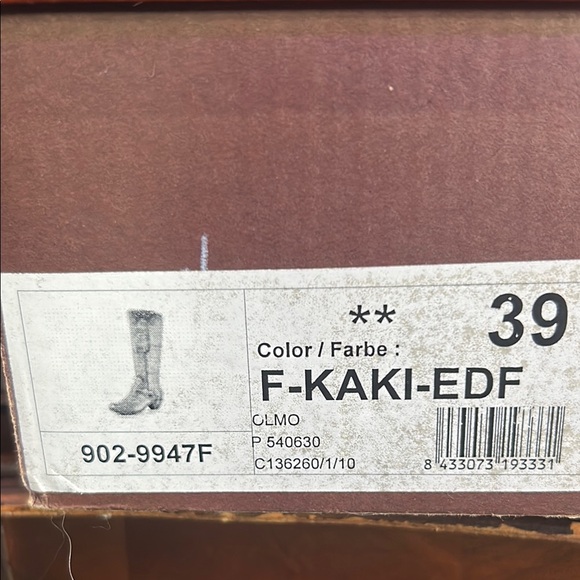 PIKOLINOS Brown Heeled Boots with Distressed Leather - Picture 7 of 9